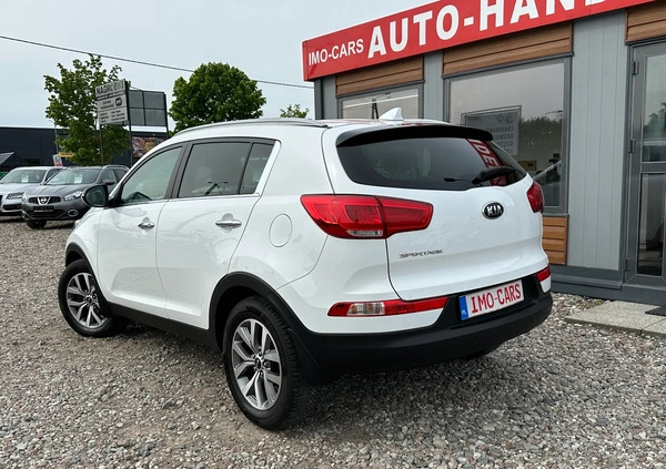 Kia Sportage cena 47900 przebieg: 183000, rok produkcji 2014 z Stawiszyn małe 211